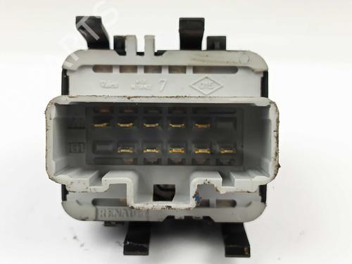 Left front window switch RENAULT CLIO III (BR0/1, CR0/1) 1.2 16V (BR02, BR0J, BR11, CR02, CR0J, CR11) | BP27355268I27 - Image 2