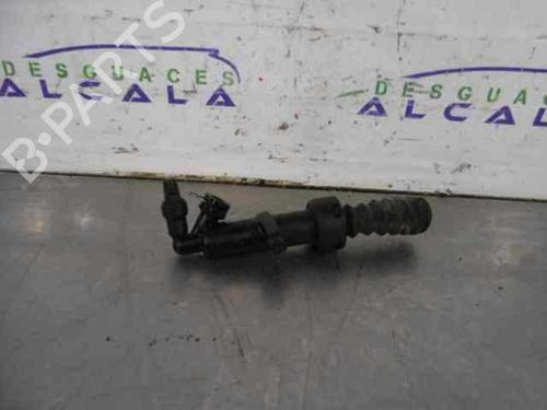 Used Clutch slave cylinder Clutch slave cylinder 14351654 14351654