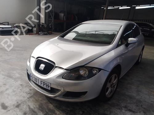 Right front window motor SEAT LEON (1P1) 1.9 TDI | BP29595425E20 