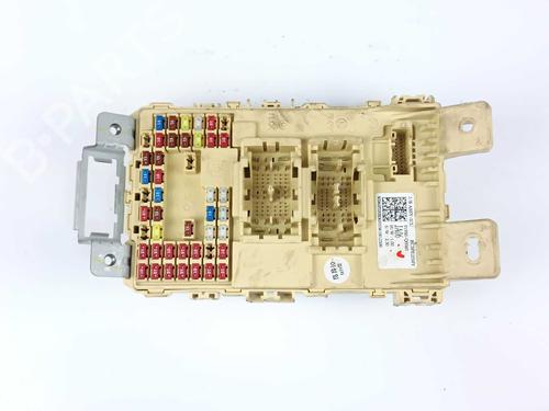 Used Fuse box Fuse box 36997168 36997168