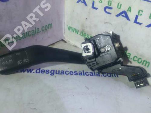 Used Headlight switch SEAT LEON (1P1) [2005-2013]  9987932