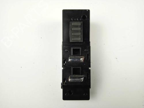 Used Climate control Climate control PEUGEOT 5008 II (MC_, MJ_, MR_, M4_) 1.2 THP (MRHNYH, MRHNYW, MRHNSJ, MRHNSU, MRHNSM) (131 hp) 15766242 15766242