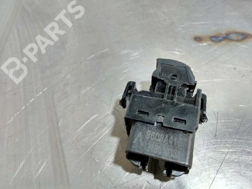 Used Right front window switch Right front window switch MITSUBISHI ECLIPSE CROSS (GK_, GL_) [2017-2026] 10752523 10752523