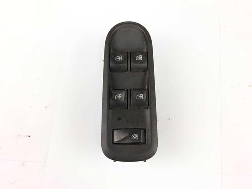Used Left front window switch Left front window switch DACIA DUSTER (HS_) 1.5 dCi (109 hp) 31838126 31838126