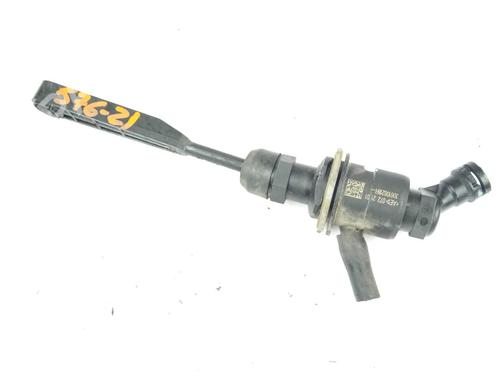 Used Clutch slave cylinder Clutch slave cylinder RENAULT MASTER III Van (FV) 2.3 dCi 125 FWD (FV0C, FV0D, FV0G, FV0H, FV0J, FV0K,... (125 hp) 19677881 19677881