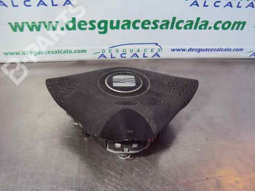 Driver airbag SEAT CORDOBA Vario (6K5) [1999-2002]null TRW | 20175493351218