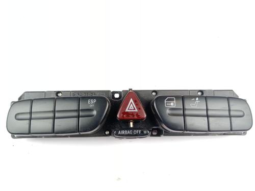 Used Switch MERCEDES-BENZ CLK (C209) CLK 240 (209.361) (170 hp) 18474409