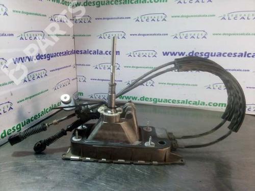 Used Gear lever VW GOLF VI (5K1) 2.0 TDI (170 hp) 9995222