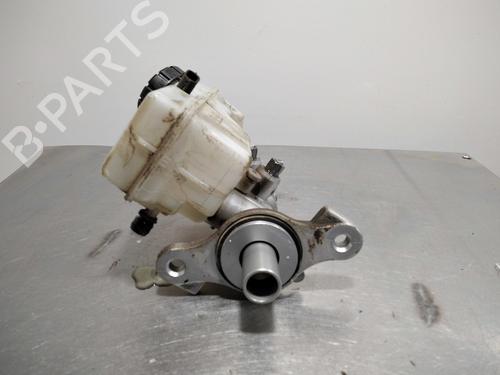 master-brake-dacia-logan-ii-460915125r-2-salidas-2012-14349135 main image