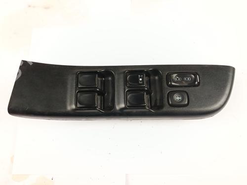 Fensterheberschalter links vorne für OPEL FRONTERA B (U99) 2.2 DTI (6B_ZC, 6B_VF, 6B_66, 6B_76) (116 hp) 29285468