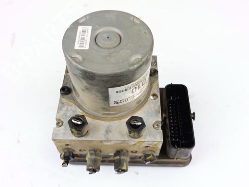 Used ABS pump HYUNDAI TUCSON (TL, TLE) 1.7 CRDi (116 hp) 30384005