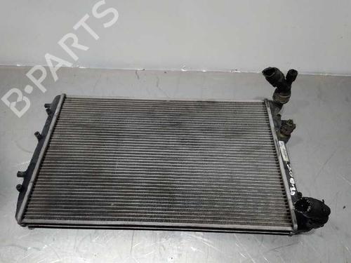 Used Water radiator Water radiator 9995954 9995954