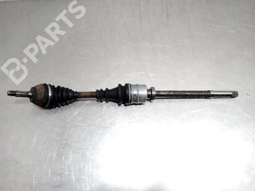 Used Right front driveshaft PEUGEOT 205 I (741A/C) [1983-1987]  11789597