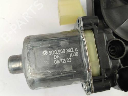 Left front window motor VW T-ROC (A11, D11) 2.0 TDI | BP29595410E21 - Image 2