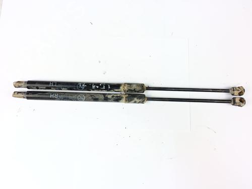 Used Tailgate lift support HYUNDAI i30 (PDE, PD, PDEN) 1.6 CRDi (116 hp) 33027979