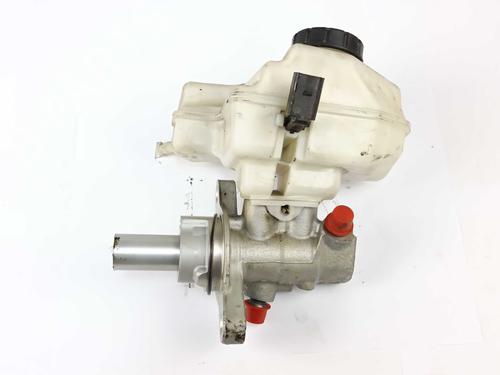 Used Brake master cylinder Brake master cylinder 33437335 33437335