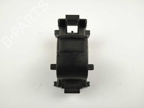 Used Right rear window switch Right rear window switch TOYOTA AURIS (_E18_) 1.4 D-4D (NDE180_, NDE180R) (90 hp) 24128720 24128720