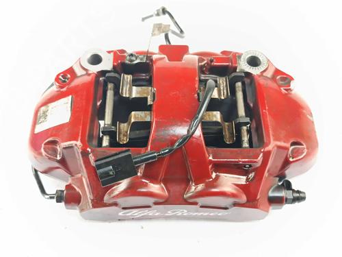 Used Right front brake caliper Right front brake caliper ALFA ROMEO GIULIA (952_) 2.2 D (952AEM250, 952AEA250) (150 hp) 31638986 31638986