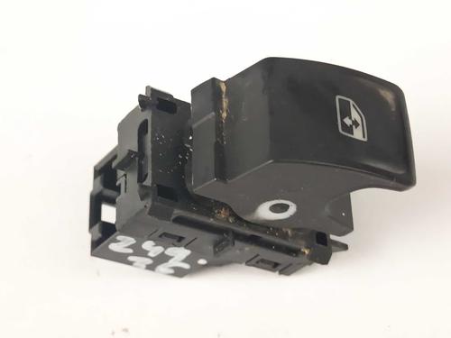 right-front-window-switch-cupra-formentor-km7-kmp-2020-34158368 main image