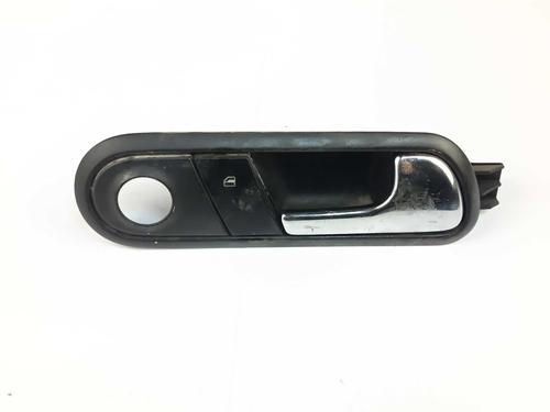 Used Front right interior door handle Front right interior door handle 32372809 32372809