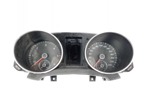 Used Instrument cluster Instrument cluster VW GOLF VI (5K1) 1.6 TDI (105 hp) 24319039 24319039