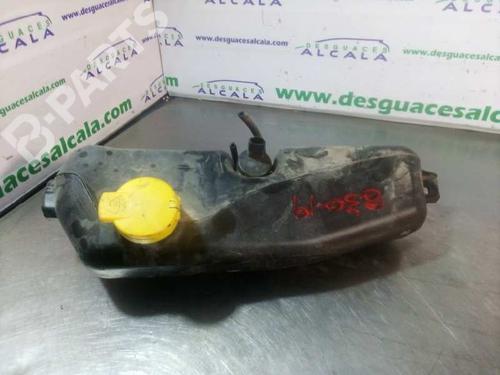 windscreen-washer-tank-dacia-sandero-289109345r-2008-9995200 main image