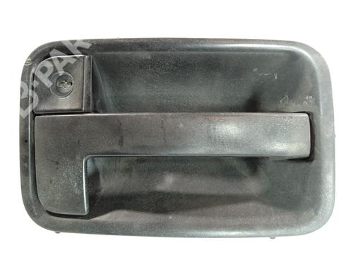 Used Front left exterior door handle FIAT SCUDO Van (220_) 2.0 JTD (94 hp) 10179193