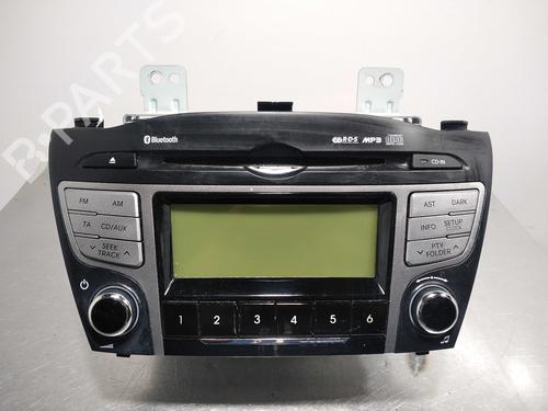 Used Radio Radio 10093991 10093991
