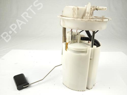 Used Fuel pump FORD FIESTA VII (HJ, HF) [2017-2025]  16935411