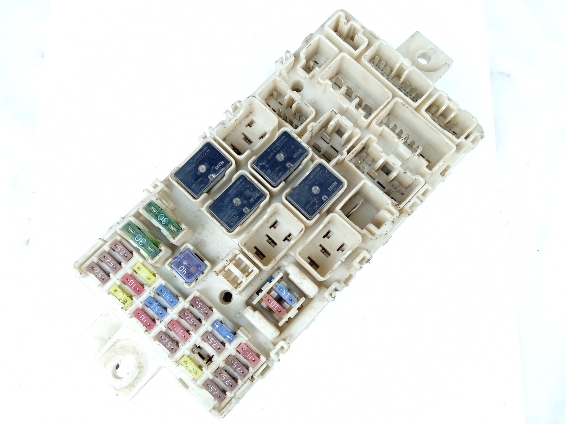 Fuse box MITSUBISHI L200 / TRITON (KA_T, KB_T) 10238207 BParts Fuse box MITSUBISHI L200 / TRITON (KA_T, KB_T) 10238207 BParts