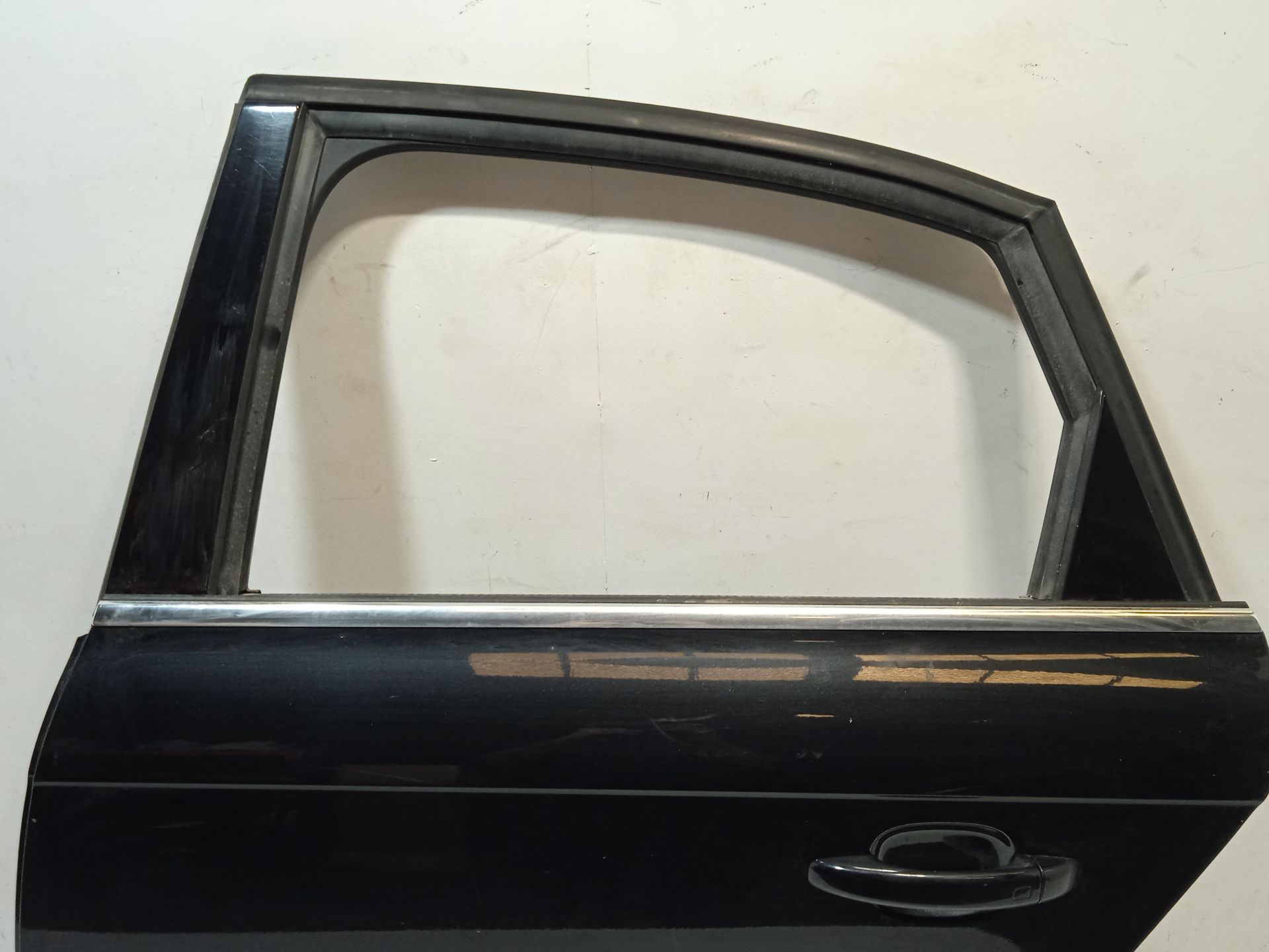 Portière Arrière Gauche AUDI A4 Phase 1 - 8E0833051 - Occasion En Bon état - Garantie 24 Mois