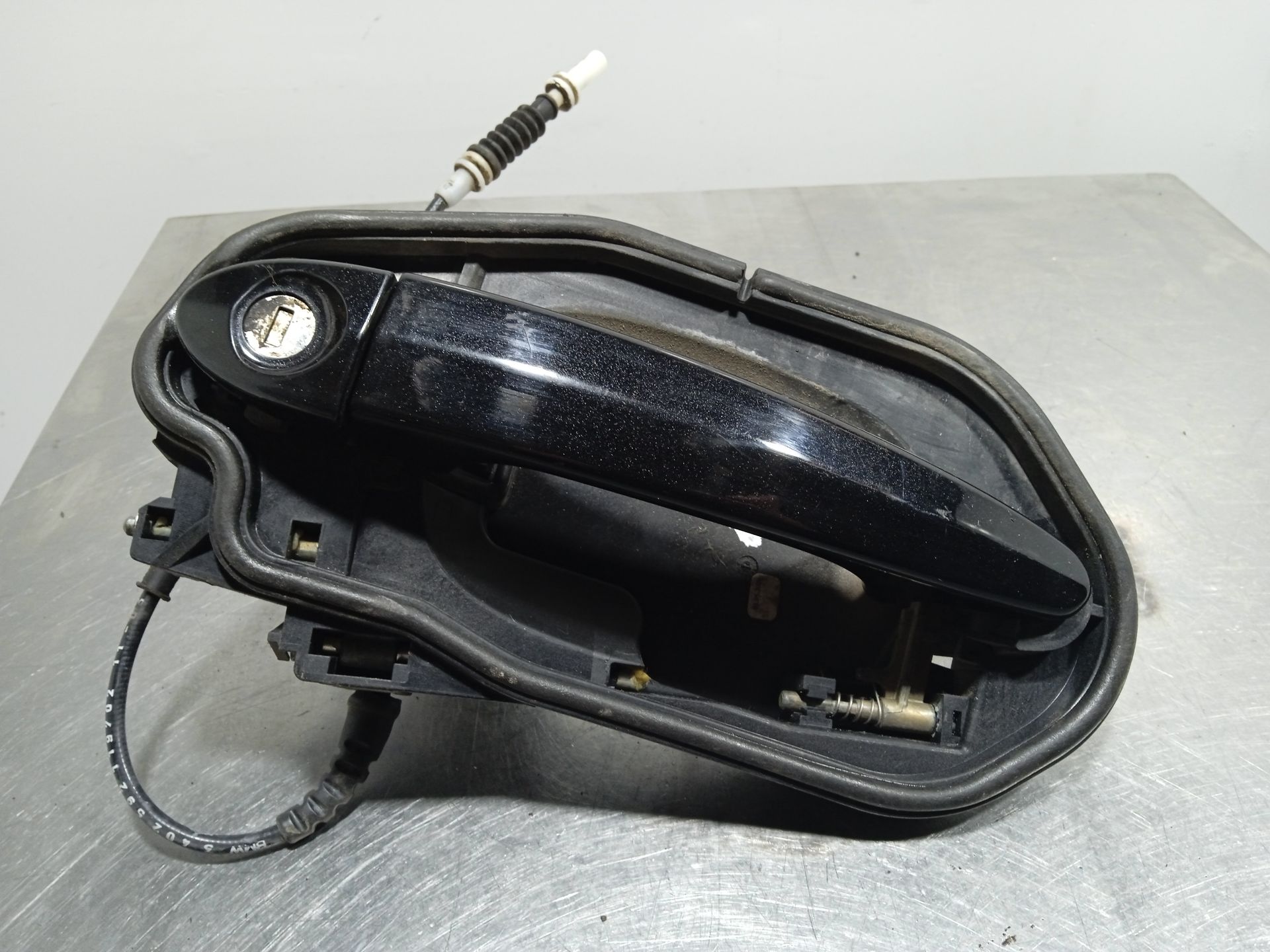 Front left exterior door handle BMW X3 (E83) 2.0 d 9984592 BParts