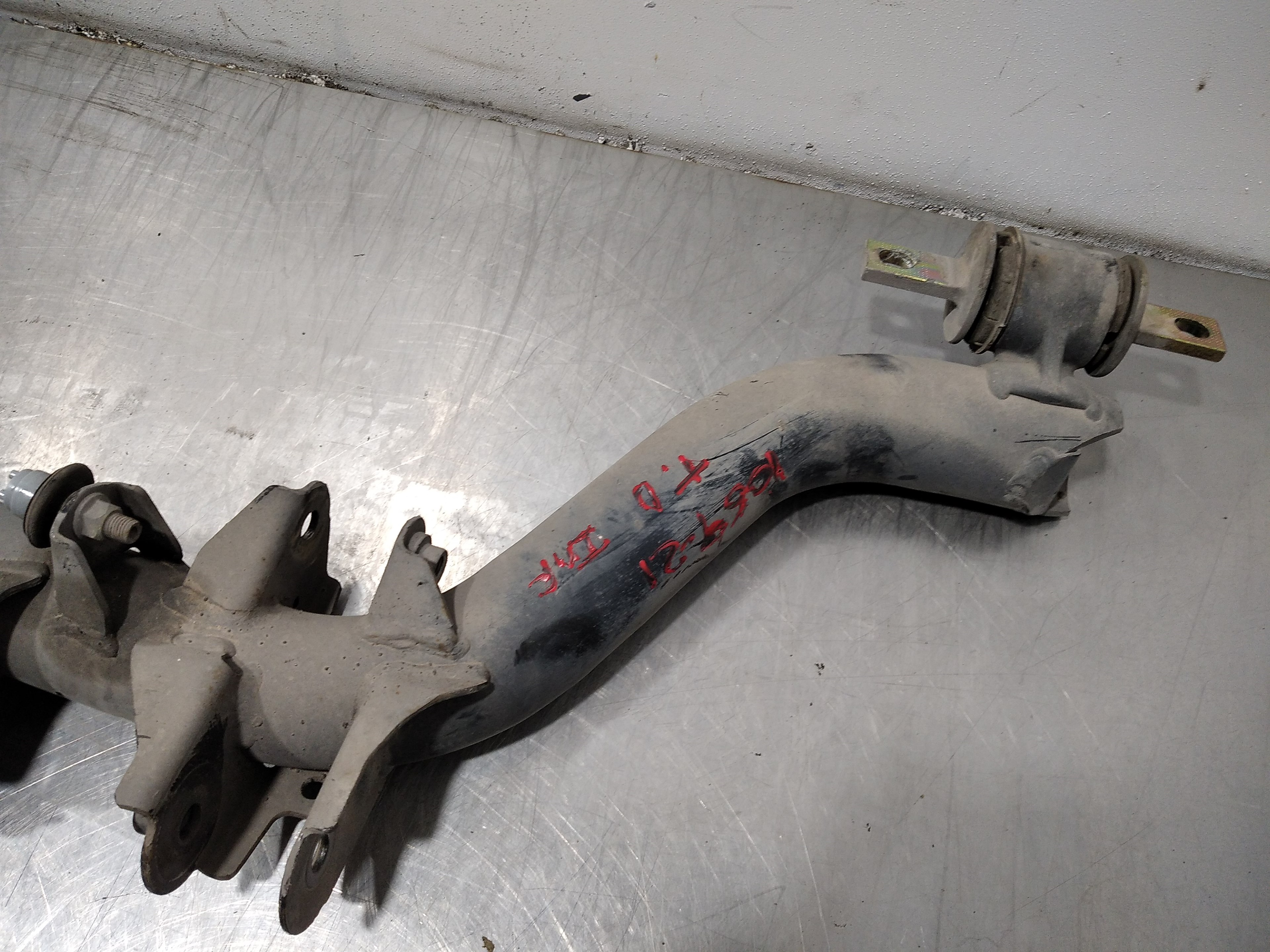 Right rear suspension arm HONDA CIVIC VII Hatchback (EU, EP, EV) 2.0