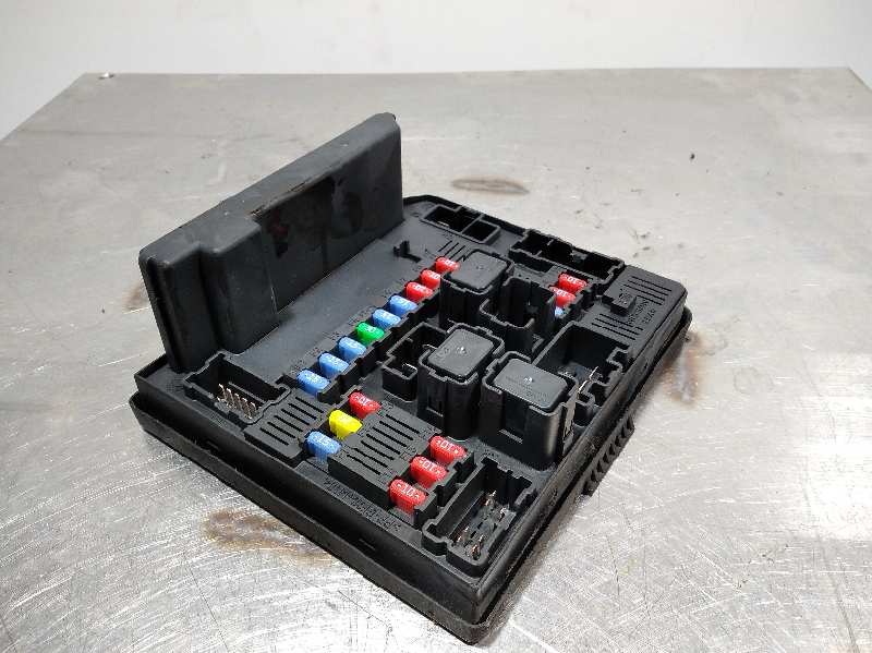 Fuse box NISSAN QASHQAI / QASHQAI +2 I (J10, NJ10, JJ10E) 9997121 BParts