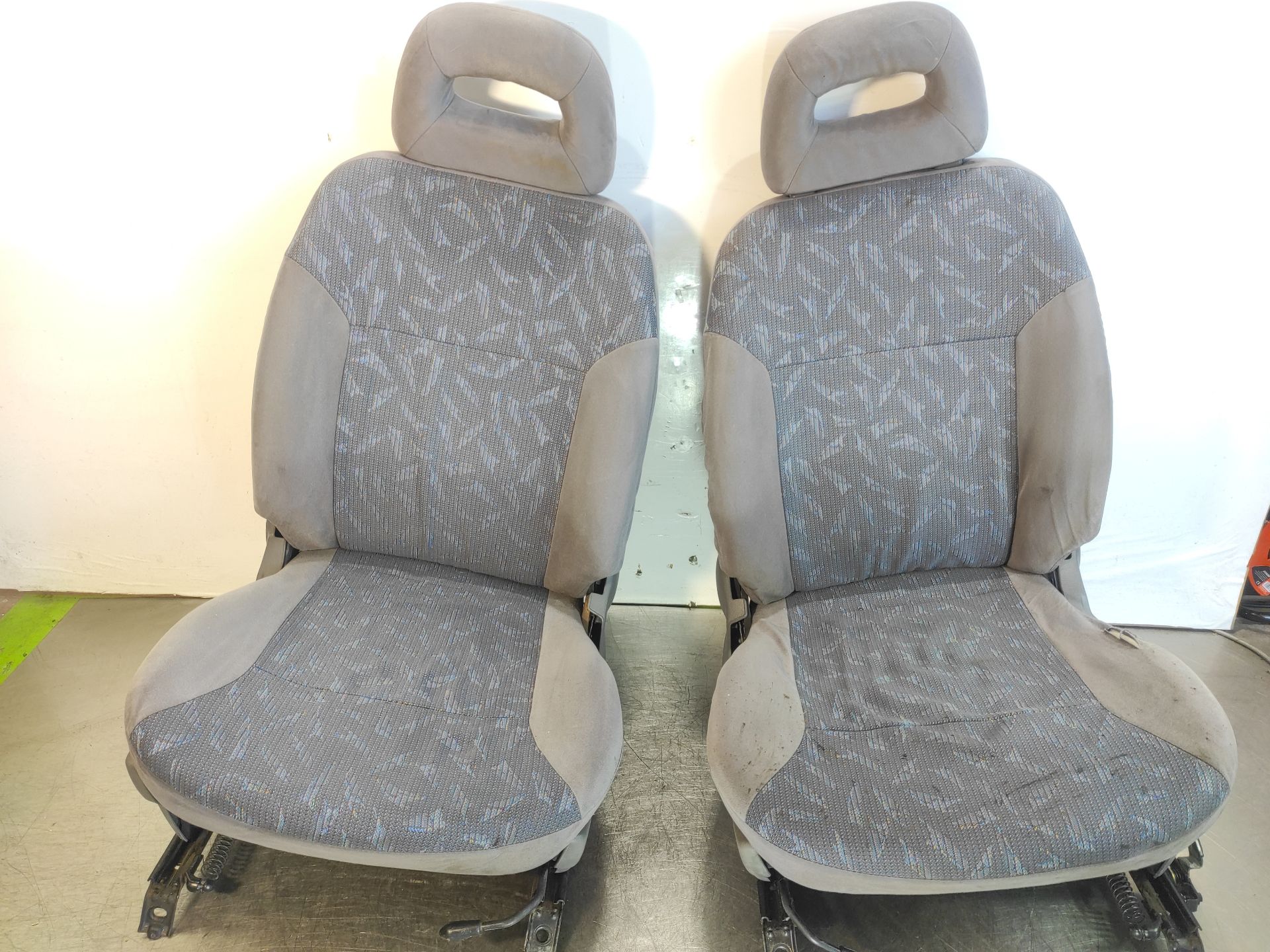 TRICO Spazzola tergi ERK53501 per TERRANO II (R20) 530/500mm