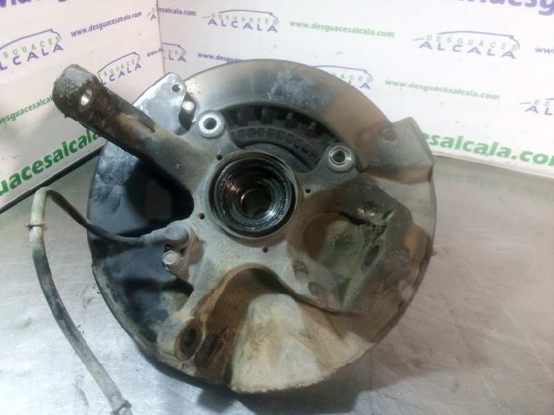 Right front steering knuckle MITSUBISHI PAJERO III (V7_W, V6_W) 9995532