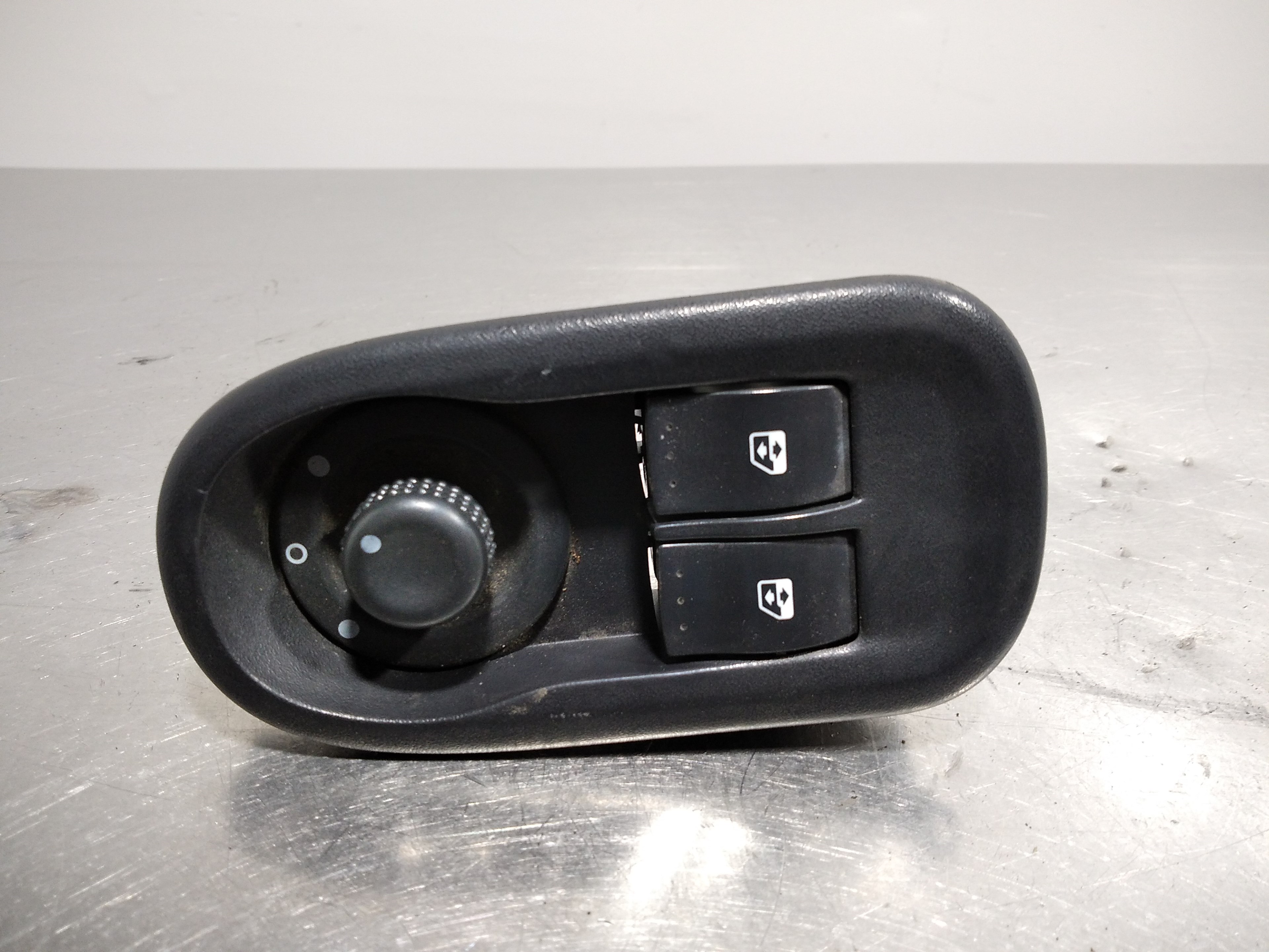 Interrupteur De Vitre électrique Droit Pour Renault Master 2003-2010 - Référence 8200057321, Installation Facile