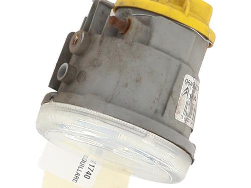 Right front fog light PEUGEOT 1007 (KM_) 1.4 | BP25984106C31