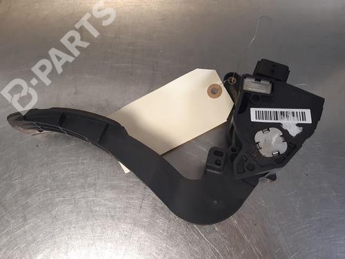 Gaspedaal RENAULT MEGANE IV Hatchback (B9A/M/N_) 1.6 dCi 130 (B9A4) (130 hp) 9334679