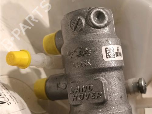 Brake master cylinder LAND ROVER RANGE ROVER EVOQUE (L538) 2.0 D | BP16637248M77 