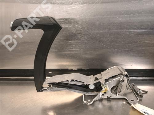 Frein à main RENAULT MEGANE IV Grandtour (K9A/M/N_) 1.2 TCe 130 (K9MR) (130 hp) 9341073