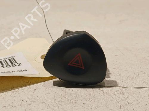 Used Warning switch RENAULT CLIO II (BB_, CB_) 1.5 dCi (B/CB07) (65 hp) 18543161