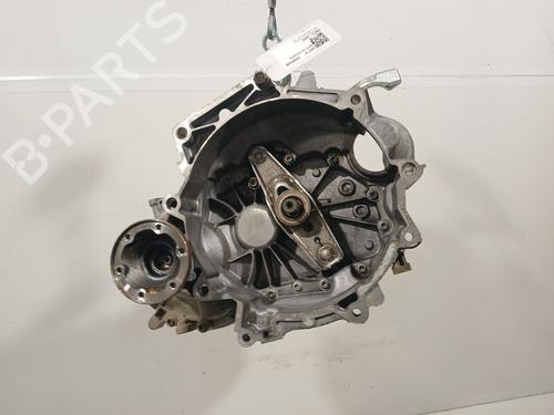Used Gearbox VW POLO V (6R1, 6C1) 1.2 TSI 16V (90 hp) 32402466