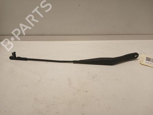 Used Front windshield wiper arm OPEL ASTRA H (A04) [2004-2014]  20930985