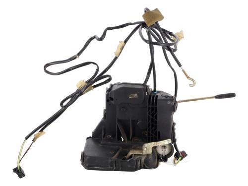 Used Front left lock MERCEDES-BENZ C-CLASS (W203) C 200 CDI (203.004) (116 hp) 31579187