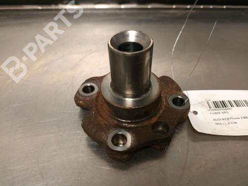 Used Right rear steering knuckle AUDI A3 (8V1, 8VK) 1.6 TDI (110 hp) 11958852