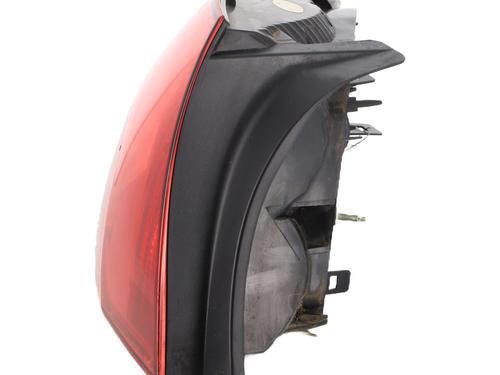 Left taillight PEUGEOT 407 (6D_) 2.0 16V (6DRFJC, 6DRFJE, 6DRFJF) | BP31368497C34