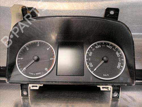 Used Instrument cluster LAND ROVER RANGE ROVER SPORT I (L320) 3.6 D 4x4 (272 hp) 13301075