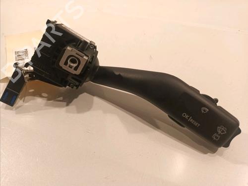 Used Steering column stalk SEAT ALTEA (5P1) 1.9 TDI (105 hp) 14947990