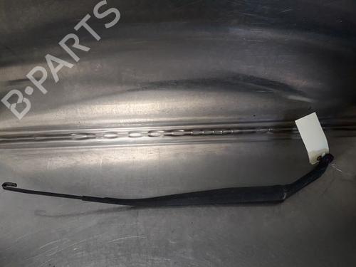 Used Front windshield wiper arm HYUNDAI TUCSON (JM) 2.0 CRDi All-wheel Drive (140 hp) 14869526
